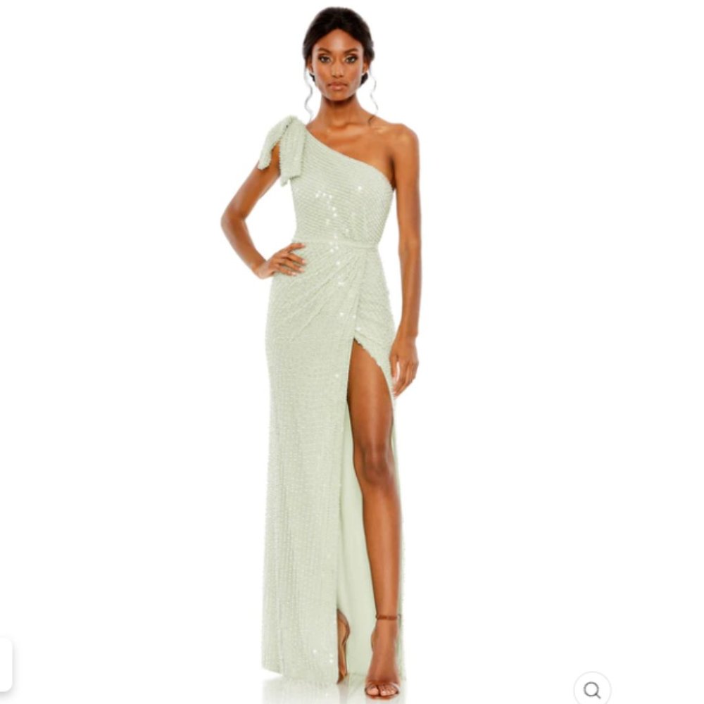 PEARL EMBELLISHED SOFT TIE ONE SHOULDER GOWN Size 14, 8 COLOR—Mint NWOT